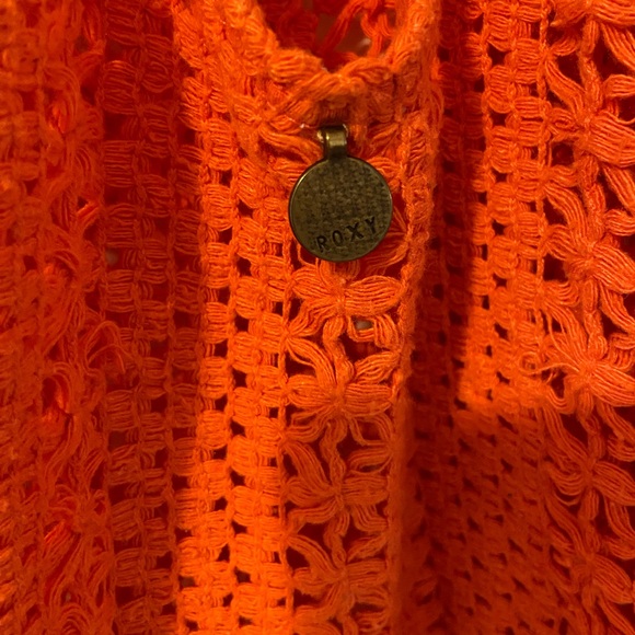 Roxy Surfer Crop - Picture 3 of 3